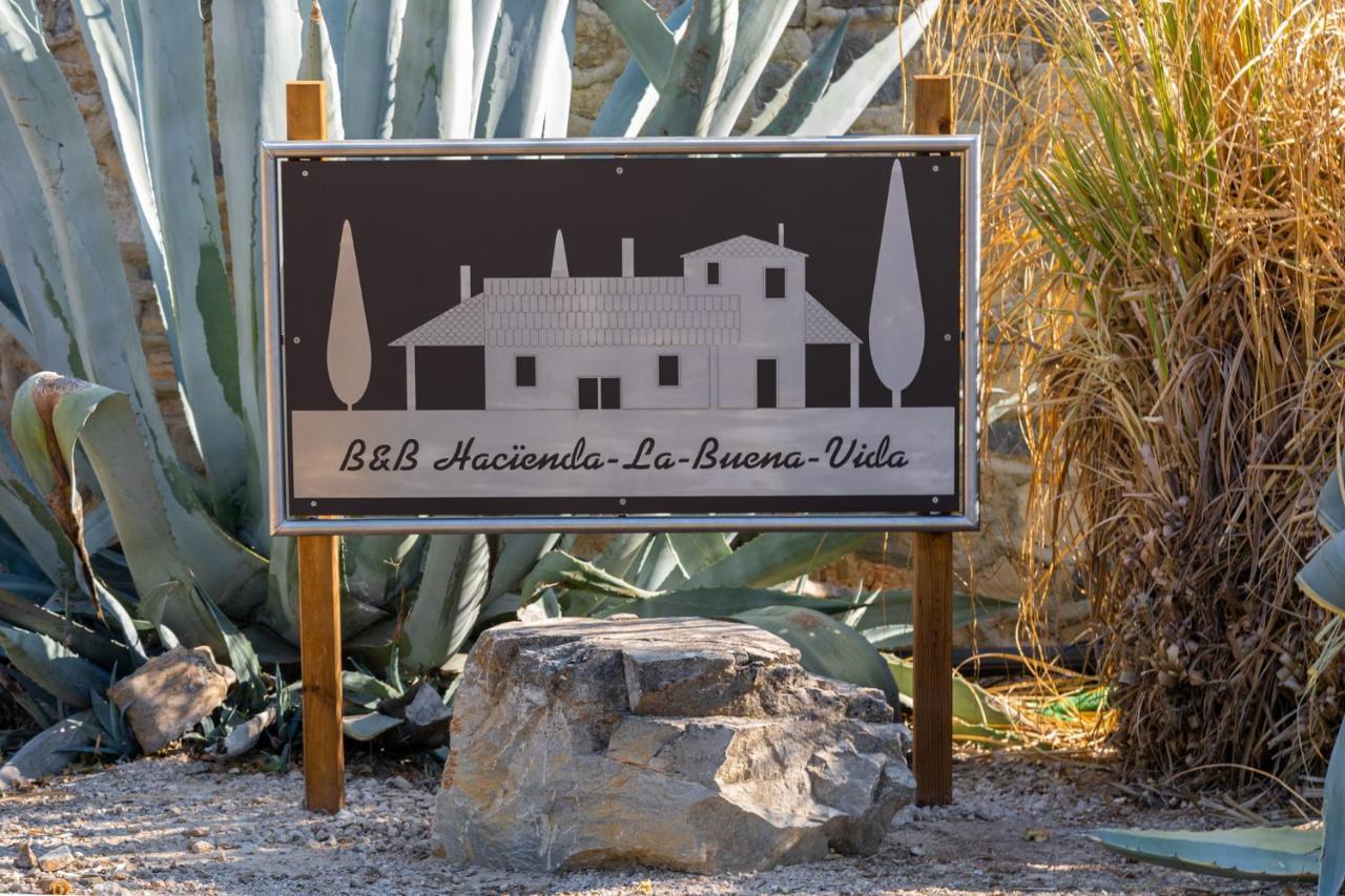 Hacienda La Buena Vida B&B En Appartementen Algarinejo Eksteriør bilde