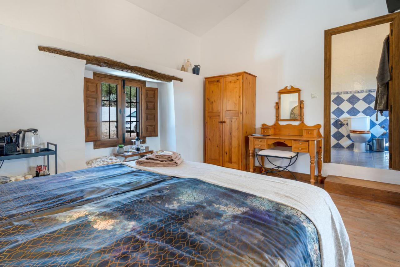 Hacienda La Buena Vida B&B En Appartementen Algarinejo Eksteriør bilde